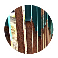 Collapsible Metal Gates